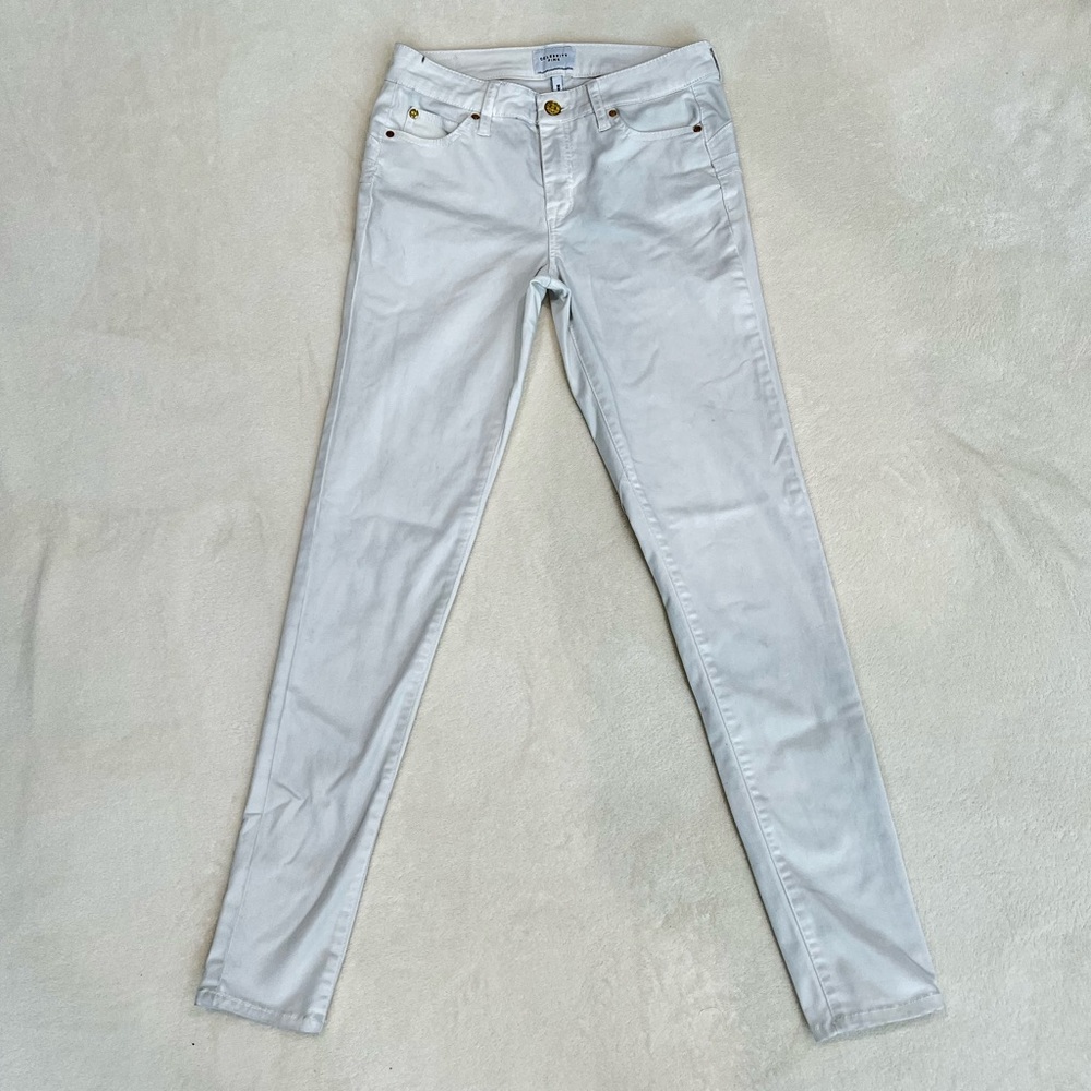 Celebrity Pink White Jeans - Size 5, almost new (perfect condition)